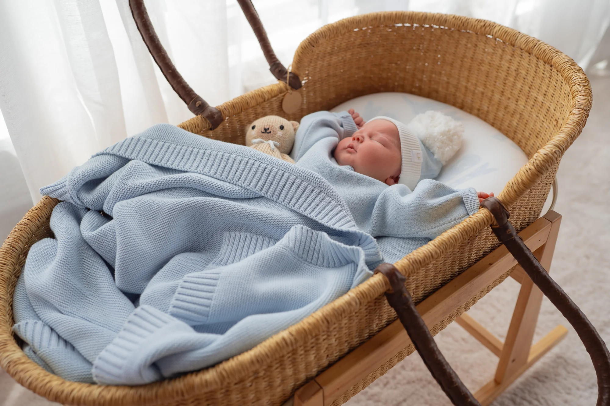 Heirloom Border Knit Blanket | Sky Blue - Image 8