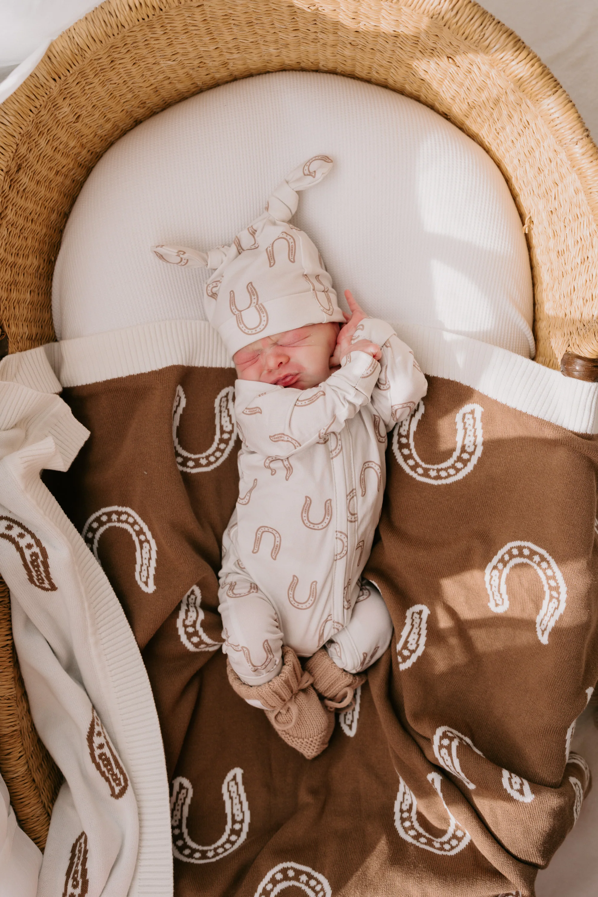 Knit Blanket | Western Horse Shoe - Image 3
