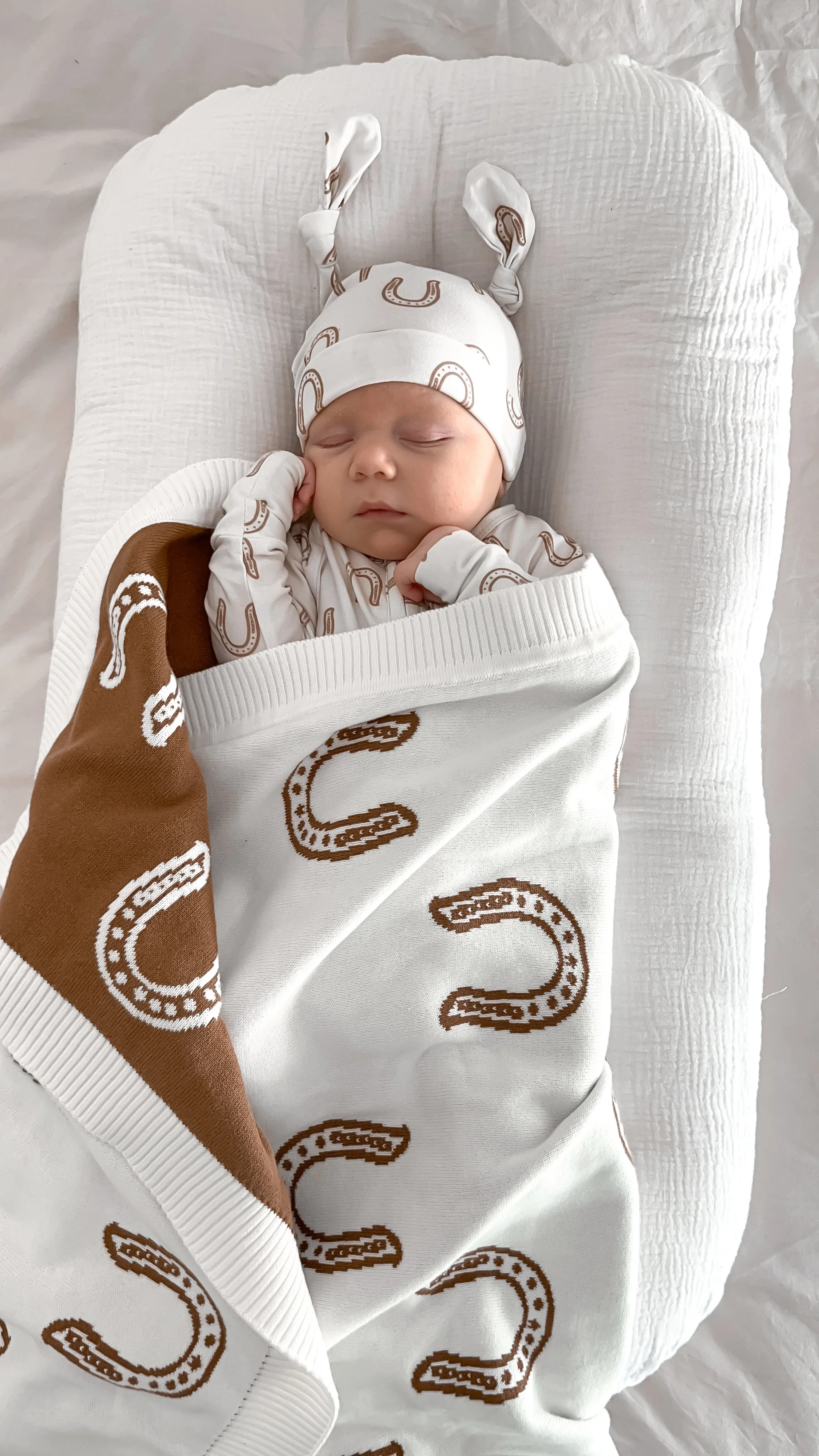 Knit Blanket | Western Horse Shoe - Image 6