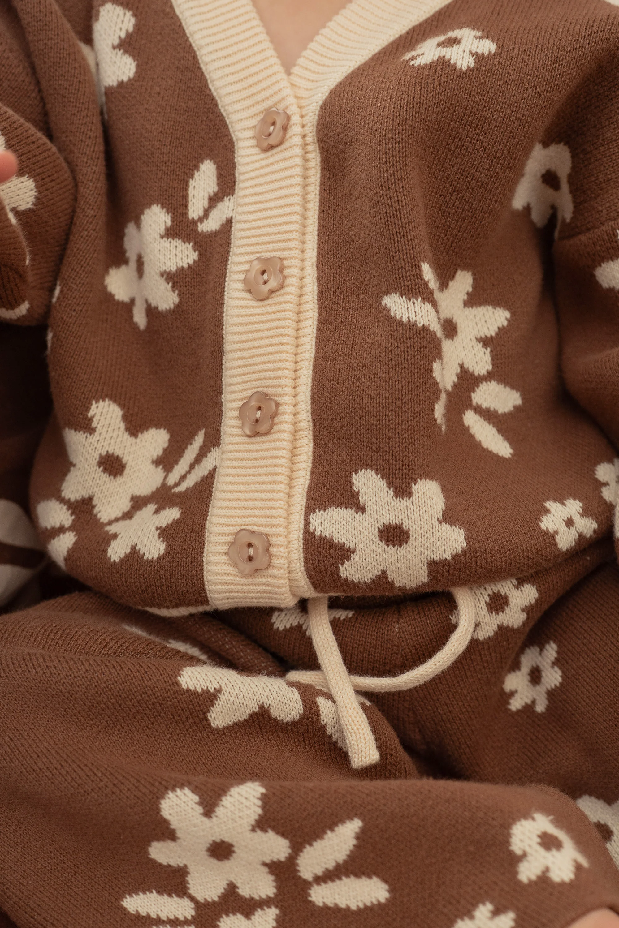 Knitted Cardigan | Daisy Floral Chocolate - Image 6